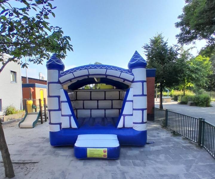 Springkussen Kasteel huren 